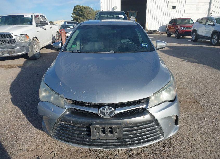 Photo 12 of 2016 Toyota Camry LE (VIN 4T4BF1FK3GR567877)