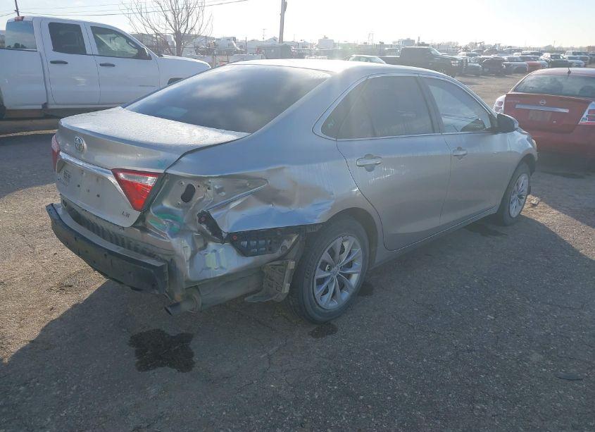 Photo 4 of 2016 Toyota Camry LE (VIN 4T4BF1FK3GR567877)