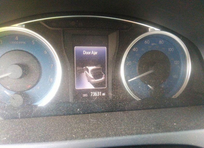 Photo 7 of 2016 Toyota Camry LE (VIN 4T4BF1FK3GR574733)