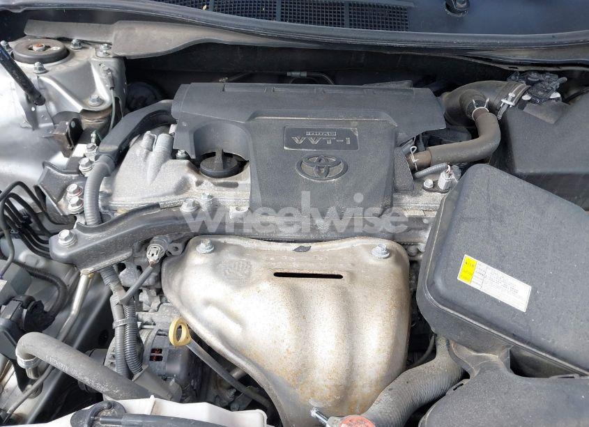 Photo 10 of 2016 Toyota Camry LE/SE/XLE/XSE (VIN 4T4BF1FK3GR583836)