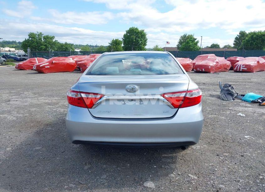 Photo 15 of 2016 Toyota Camry LE/SE/XLE/XSE (VIN 4T4BF1FK3GR583836)