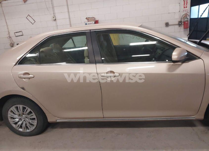 Photo 13 of 2012 Toyota Camry LE (VIN 4T4BF1FK4CR157373)