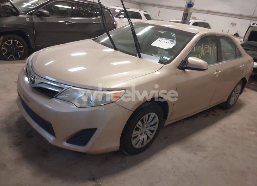 Photo 2 of 2012 Toyota Camry LE (VIN 4T4BF1FK4CR157373)