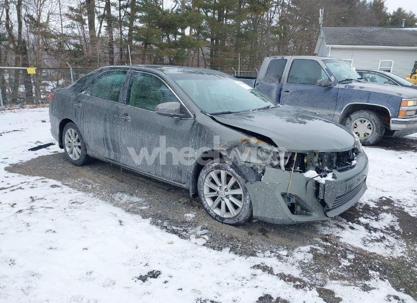 2012 Toyota Camry XLE (VIN 4T4BF1FK4CR187795) main photo