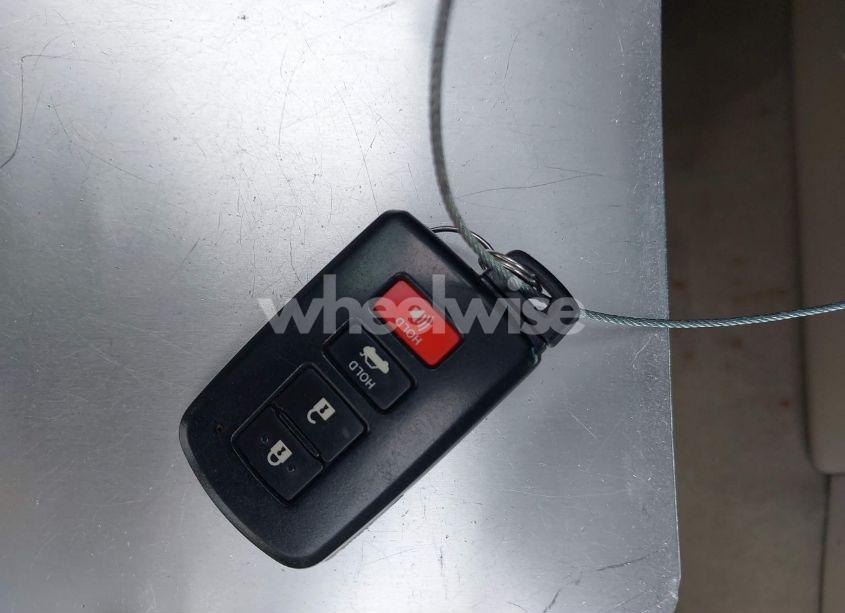 Photo 11 of 2012 Toyota Camry XLE (VIN 4T4BF1FK4CR187795)