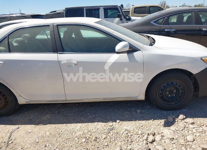 Photo 13 of 2012 Toyota Camry LE (VIN 4T4BF1FK4CR199154)