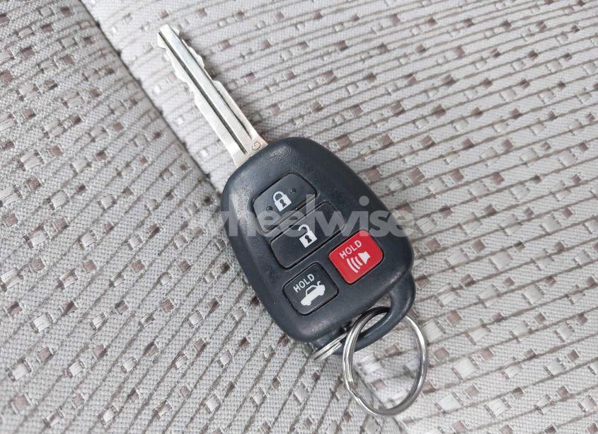 Photo 11 of 2012 Toyota Camry LE (VIN 4T4BF1FK4CR224912)