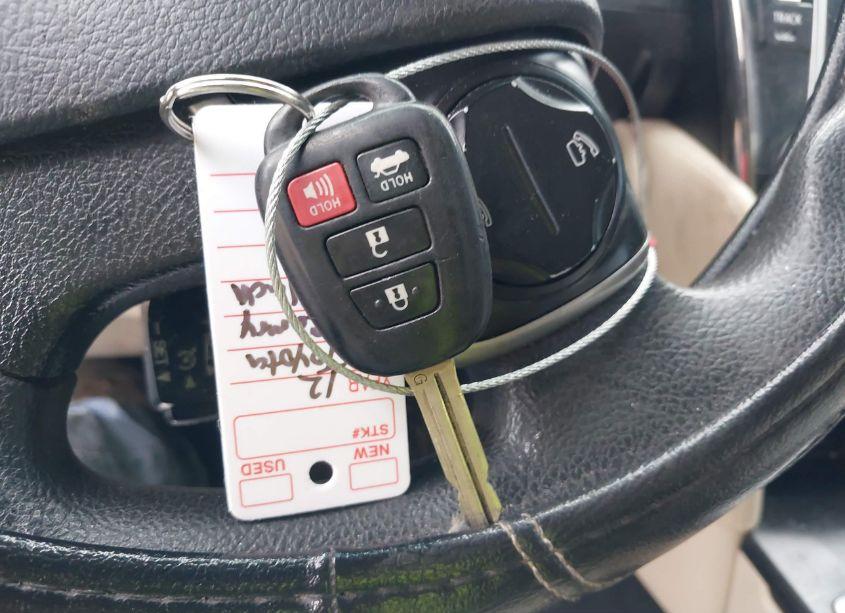 Photo 11 of 2012 Toyota Camry LE (VIN 4T4BF1FK4CR226336)