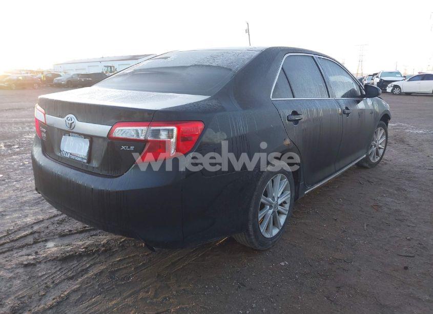 Photo 4 of 2012 Toyota Camry XLE (VIN 4T4BF1FK4CR232475)