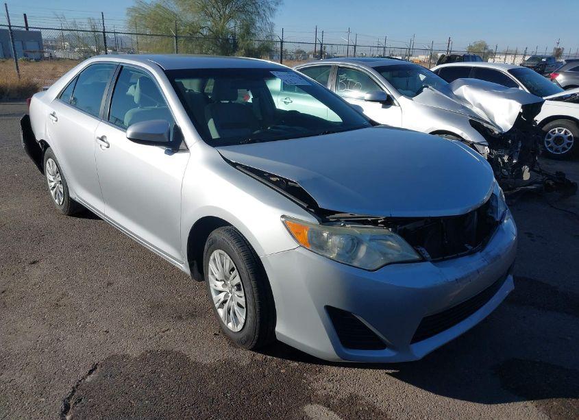 2012 Toyota Camry LE (VIN 4T4BF1FK4CR258719) main photo
