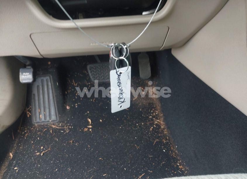 Photo 11 of 2013 Toyota Camry LE (VIN 4T4BF1FK4DR277224)