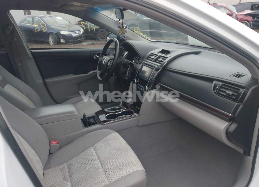 Photo 5 of 2013 Toyota Camry XLE (VIN 4T4BF1FK4DR280804)