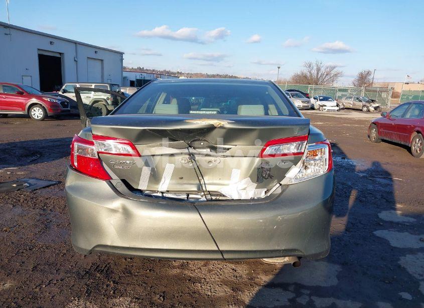 Photo 6 of 2013 Toyota Camry LE (VIN 4T4BF1FK4DR297134)