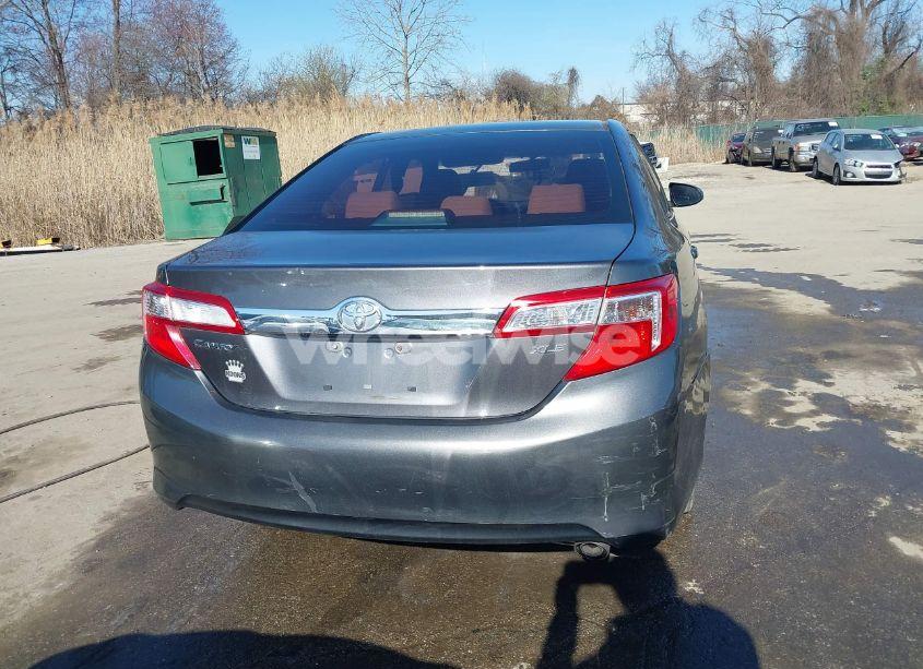 Photo 17 of 2013 Toyota Camry XLE (VIN 4T4BF1FK4DR305040)
