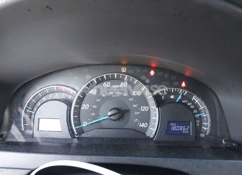 Photo 7 of 2013 Toyota Camry XLE (VIN 4T4BF1FK4DR305040)