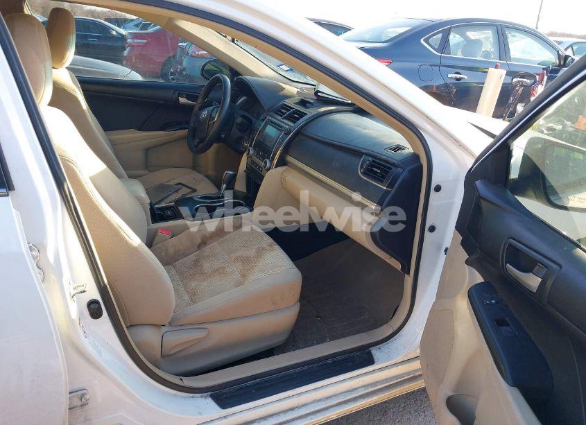 Photo 5 of 2013 Toyota Camry LE (VIN 4T4BF1FK4DR313218)