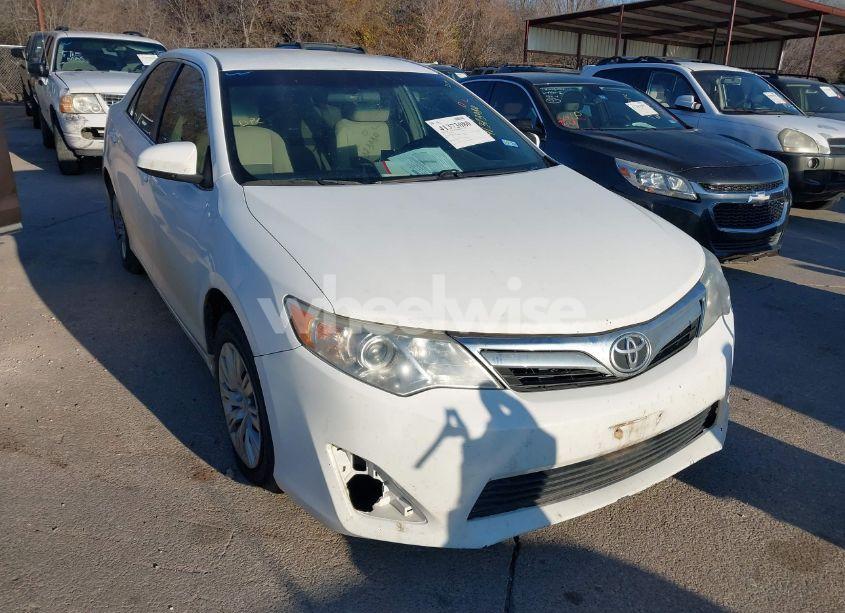 Photo 6 of 2013 Toyota Camry LE (VIN 4T4BF1FK4DR313218)