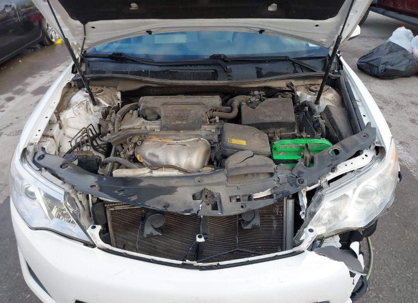 Photo 10 of 2013 Toyota Camry LE (VIN 4T4BF1FK4DR326261)