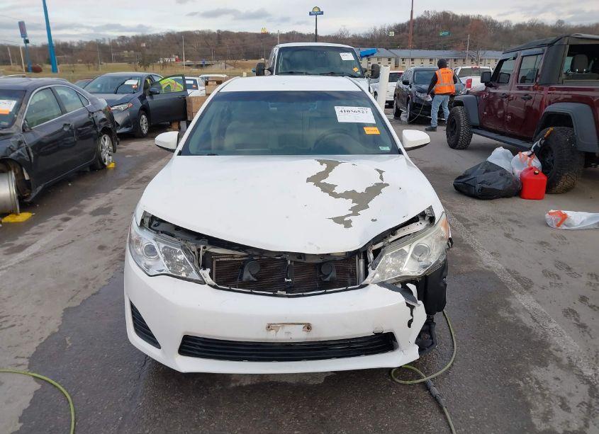 Photo 12 of 2013 Toyota Camry LE (VIN 4T4BF1FK4DR326261)