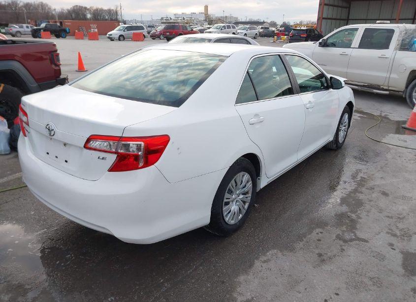Photo 4 of 2013 Toyota Camry LE (VIN 4T4BF1FK4DR326261)