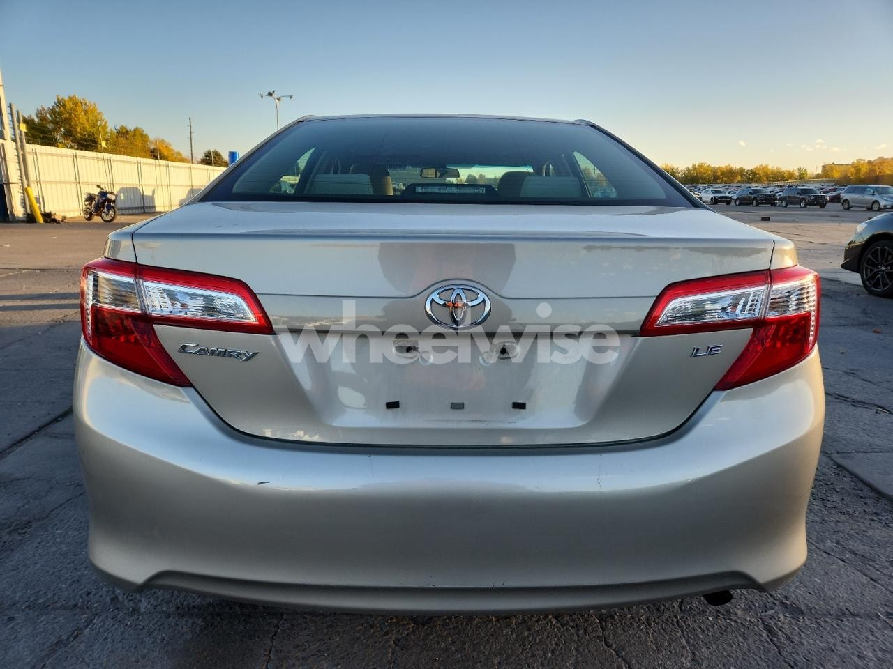 Photo 6 of 2013 TOYOTA CAMRY L (VIN 4T4BF1FK4DR334814)