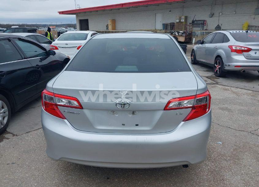 Photo 16 of 2014 Toyota Camry LE (VIN 4T4BF1FK4ER340016)