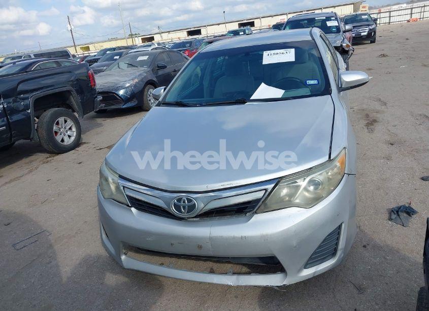 Photo 12 of 2014 Toyota Camry LE (VIN 4T4BF1FK4ER369337)