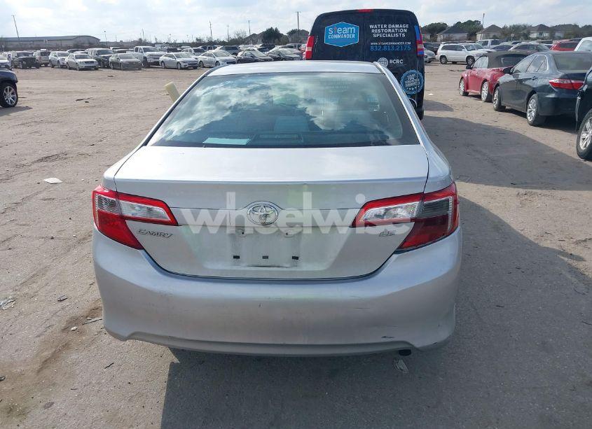 Photo 16 of 2014 Toyota Camry LE (VIN 4T4BF1FK4ER369337)