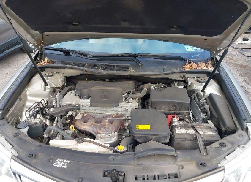 Photo 10 of 2014 Toyota Camry LE (VIN 4T4BF1FK4ER396408)