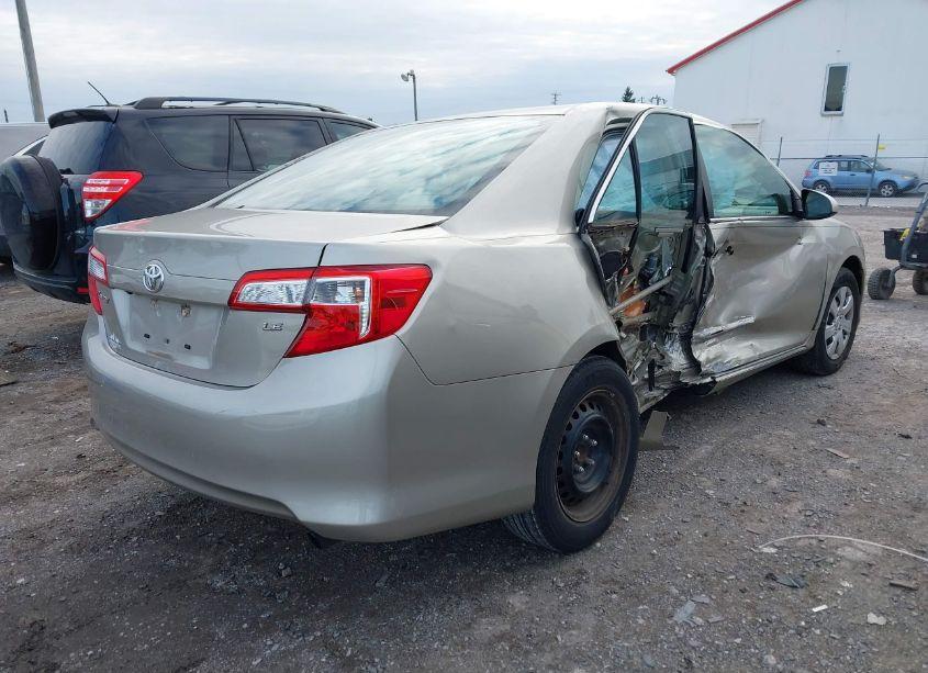 Photo 4 of 2014 Toyota Camry LE (VIN 4T4BF1FK4ER396408)