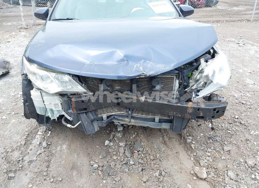 Photo 6 of 2014 Toyota Camry XLE (VIN 4T4BF1FK4ER398529)