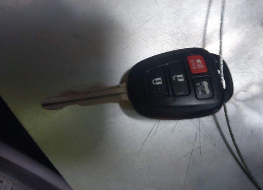 Photo 11 of 2014 Toyota Camry LE (VIN 4T4BF1FK4ER409237)