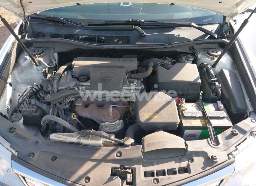 Photo 10 of 2014 Toyota Camry LE (VIN 4T4BF1FK4ER421663)
