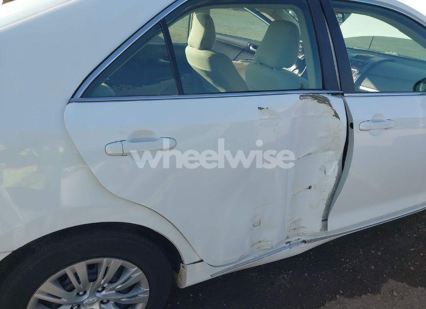 Photo 17 of 2014 Toyota Camry LE (VIN 4T4BF1FK4ER421663)