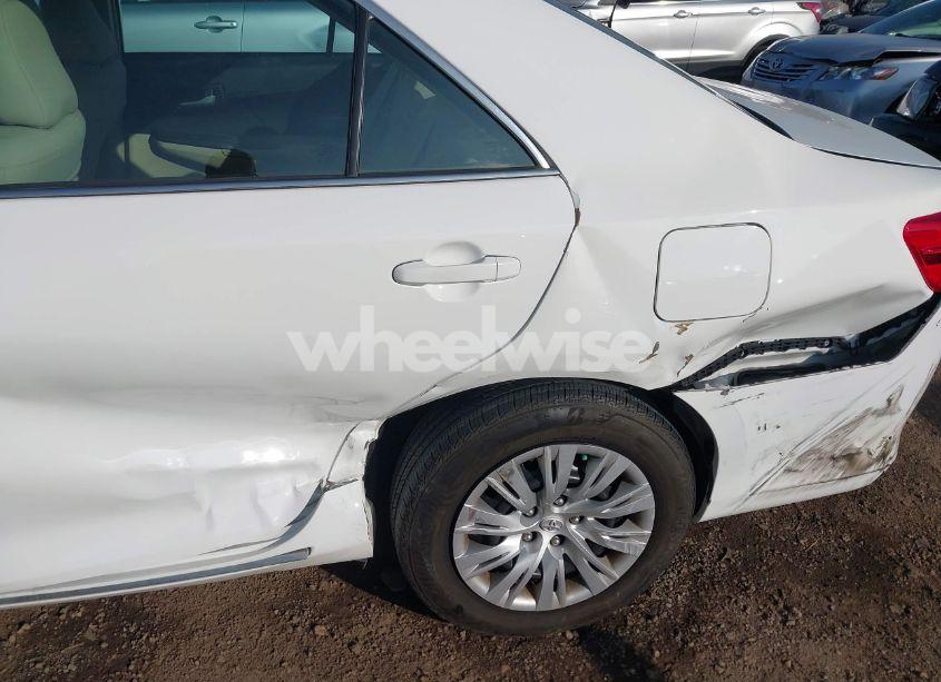 Photo 6 of 2014 Toyota Camry LE (VIN 4T4BF1FK4ER421663)