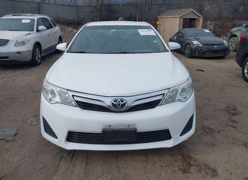 Photo 12 of 2014 Toyota Camry LE (VIN 4T4BF1FK4ER426099)