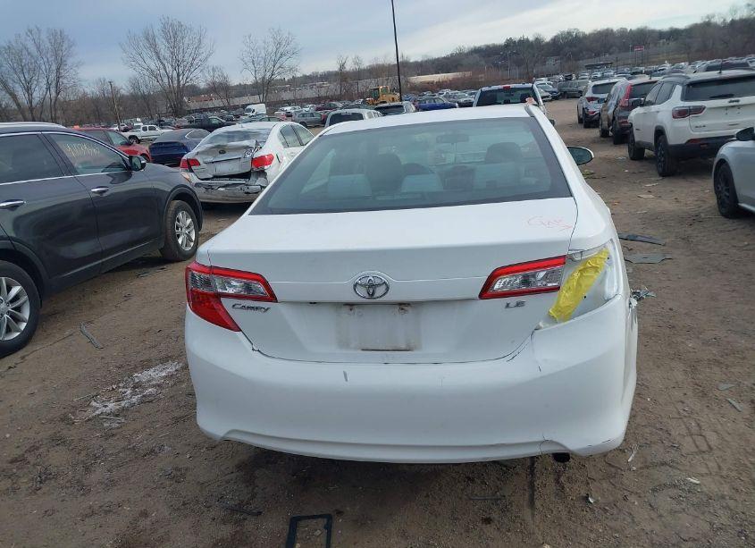 Photo 16 of 2014 Toyota Camry LE (VIN 4T4BF1FK4ER426099)