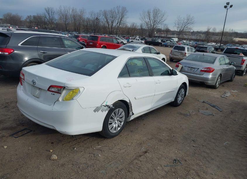 Photo 4 of 2014 Toyota Camry LE (VIN 4T4BF1FK4ER426099)