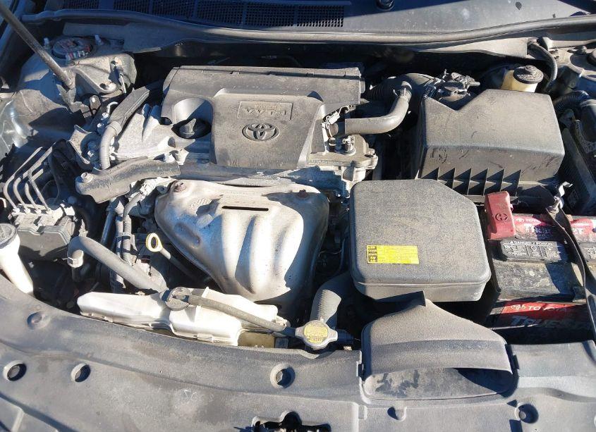 Photo 10 of 2015 Toyota Camry LE (VIN 4T4BF1FK4FR458861)