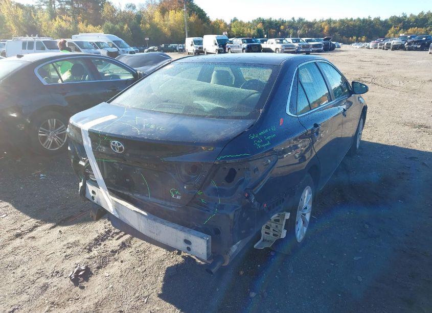 Photo 4 of 2015 Toyota Camry LE (VIN 4T4BF1FK4FR458861)