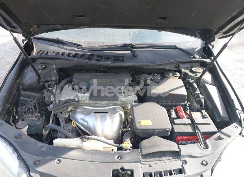 Photo 10 of 2015 Toyota Camry LE (VIN 4T4BF1FK4FR481976)