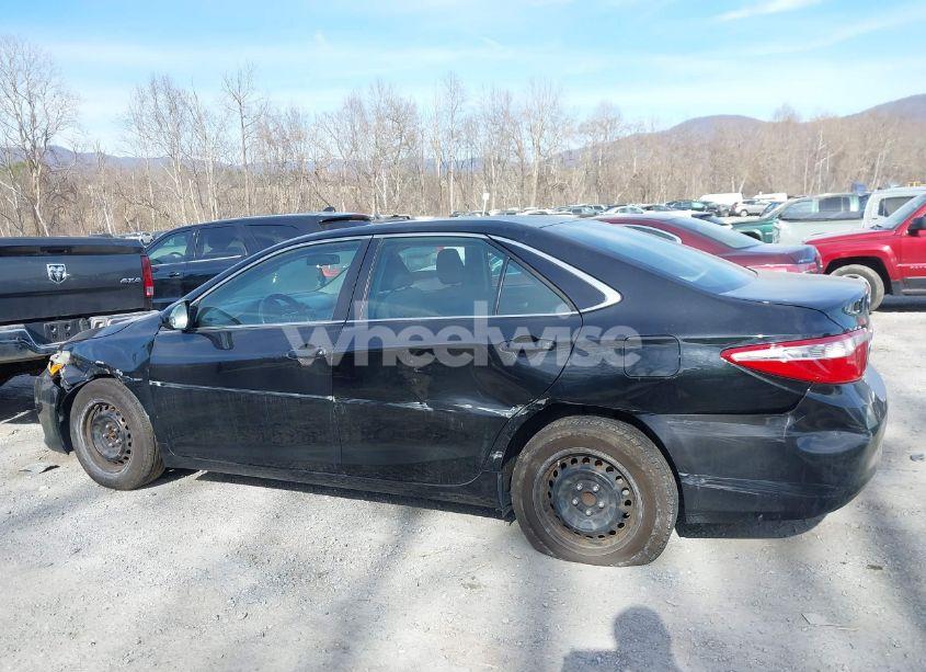 Photo 17 of 2015 Toyota Camry LE (VIN 4T4BF1FK4FR481976)