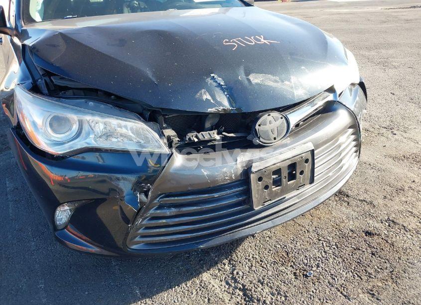 Photo 6 of 2015 Toyota Camry LE (VIN 4T4BF1FK4FR512658)