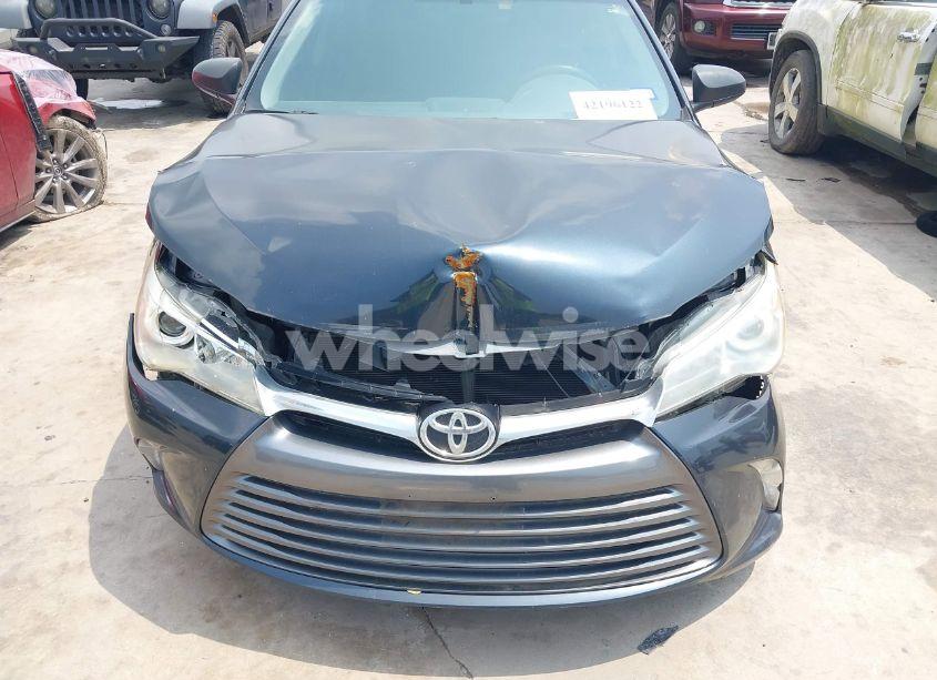Photo 6 of 2016 Toyota Camry LE (VIN 4T4BF1FK4GR525668)
