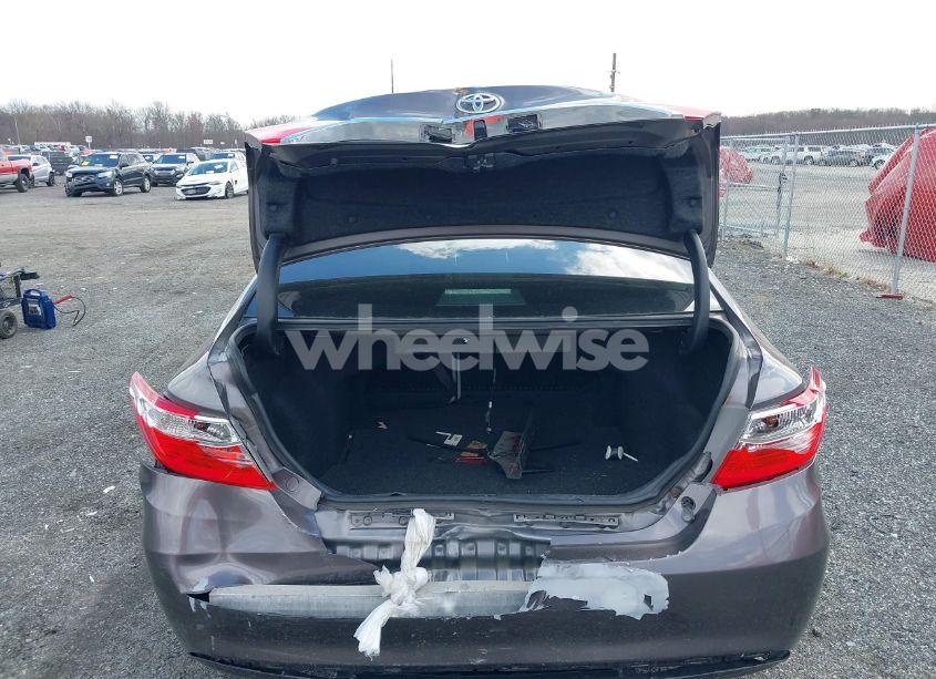 Photo 16 of 2016 Toyota Camry LE (VIN 4T4BF1FK4GR529560)