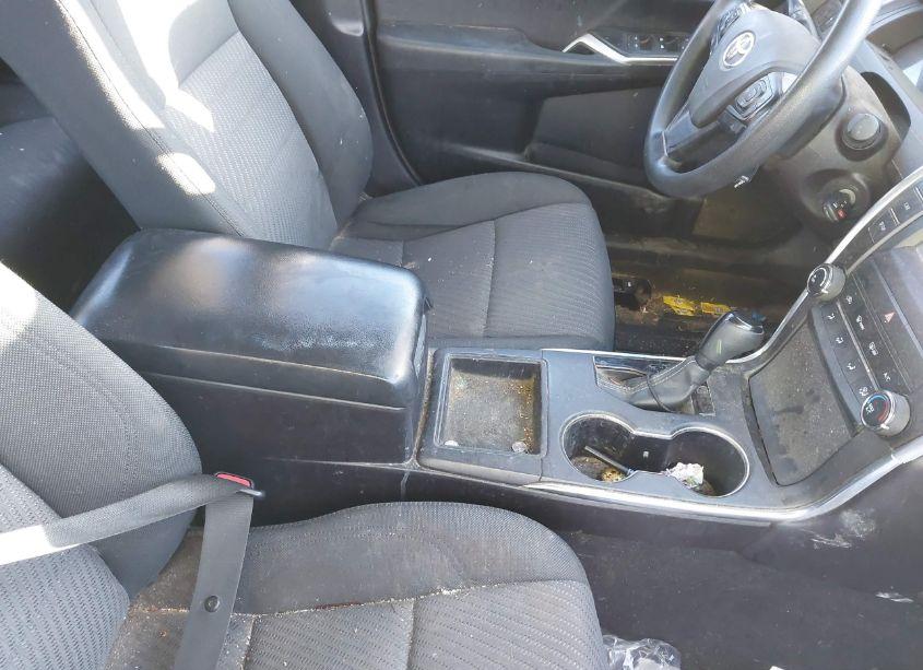 Photo 5 of 2016 Toyota Camry LE (VIN 4T4BF1FK4GR543488)