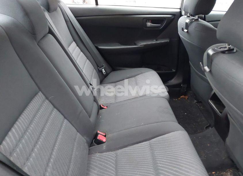 Photo 8 of 2016 Toyota Camry LE (VIN 4T4BF1FK4GR546939)