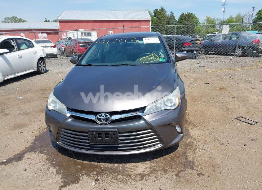 Photo 12 of 2016 Toyota Camry LE (VIN 4T4BF1FK4GR550988)