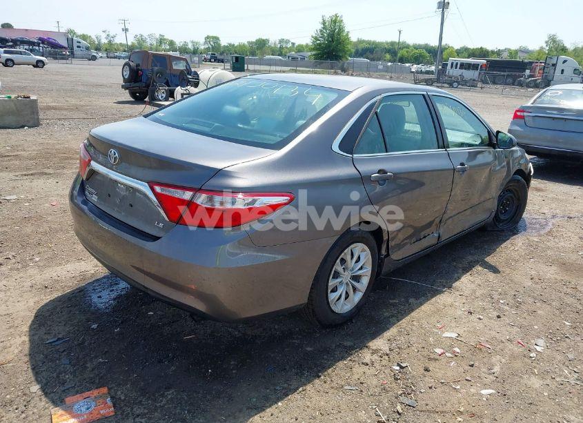Photo 4 of 2016 Toyota Camry LE (VIN 4T4BF1FK4GR550988)