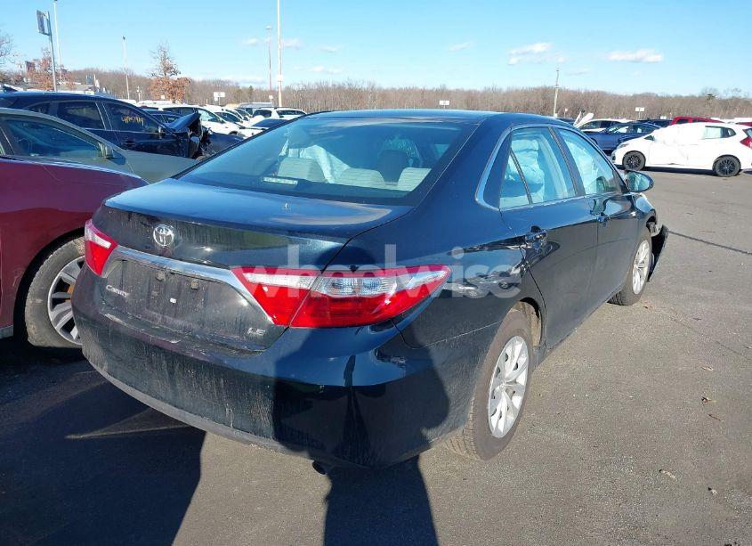 Photo 4 of 2016 Toyota Camry LE (VIN 4T4BF1FK4GR551574)